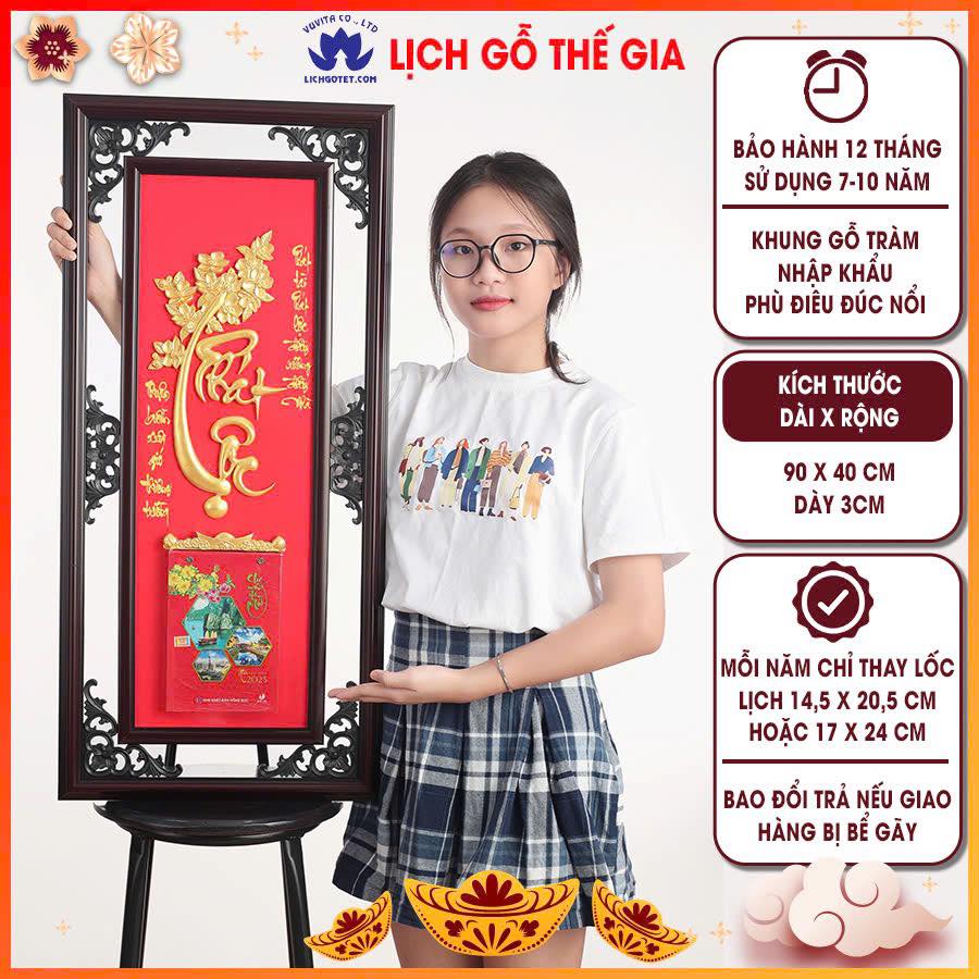 Chọn vị trí treo lịch gỗ treo phòng khách để chiêu tài lộc vào nhà