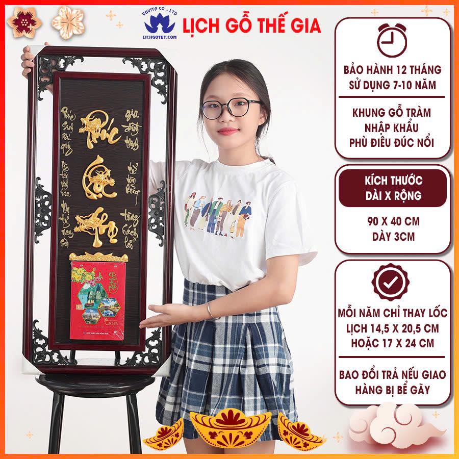 Decor phòng khách thêm phần bề thế cùng vật phẩm phong thủy lịch gỗ cao cấp